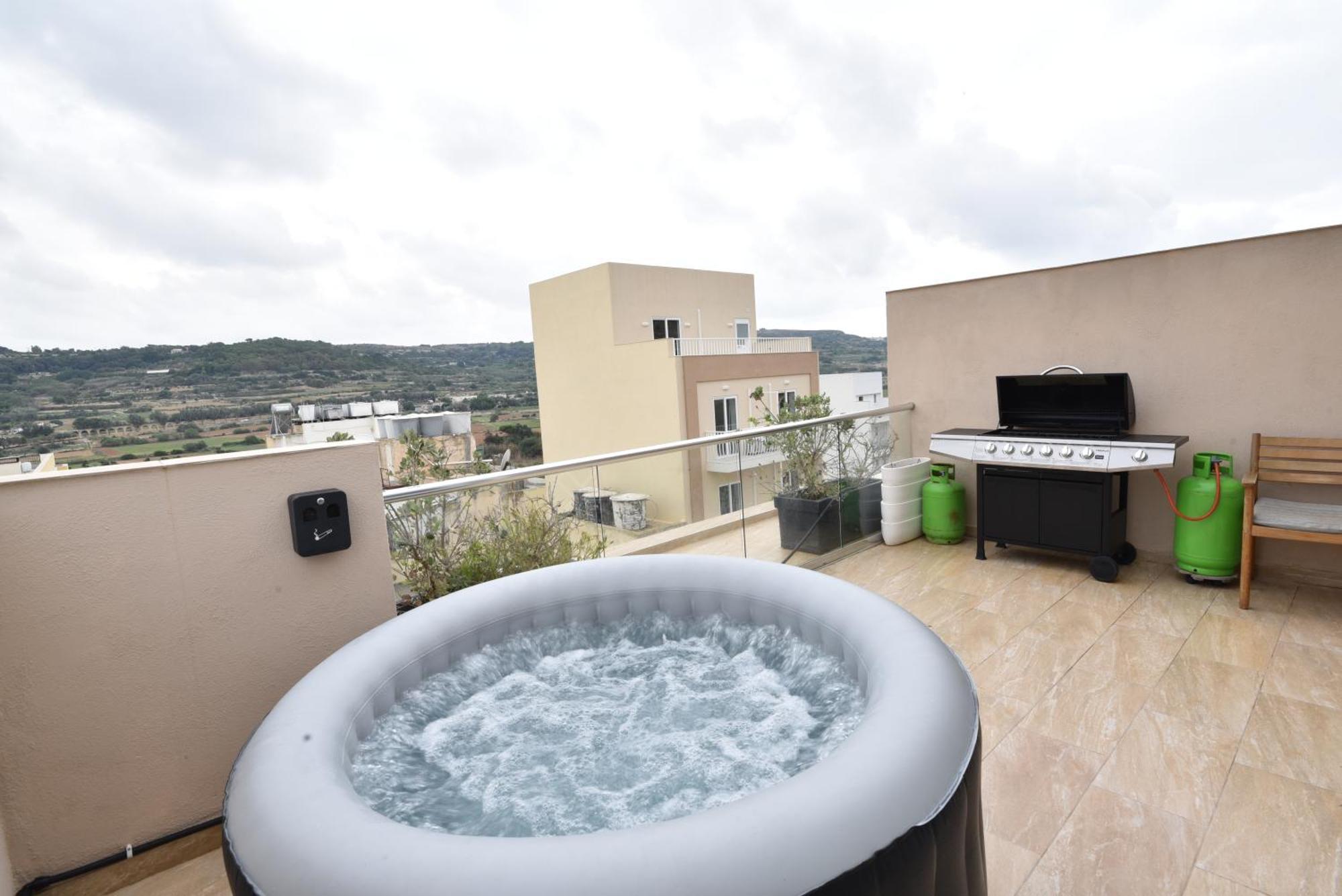 セント・ポールズ・ベイHillview Duplex Penthouseアパートメント エクステリア 写真