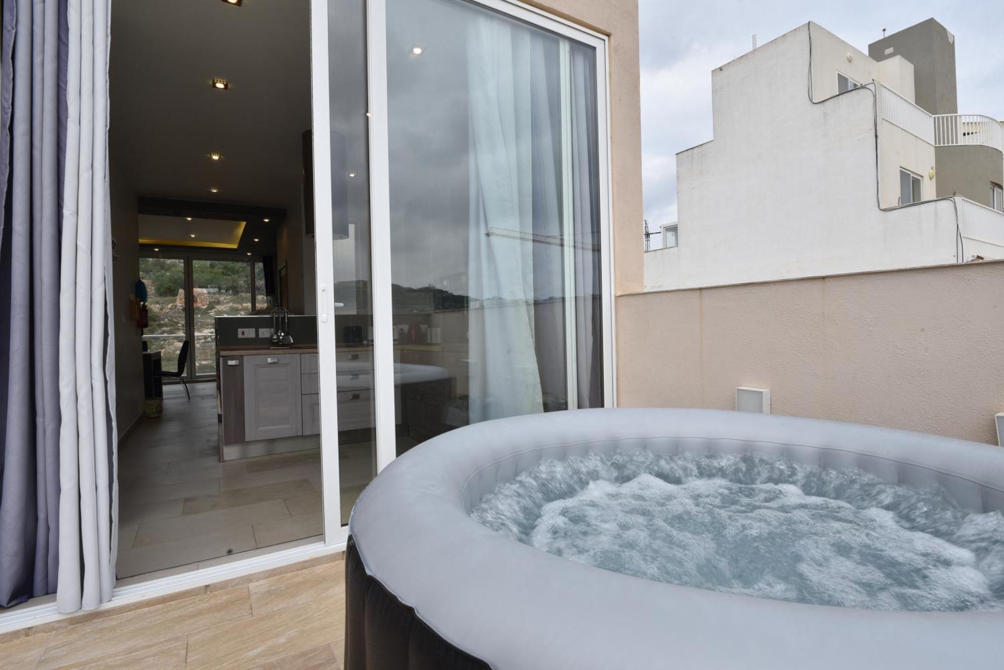 セント・ポールズ・ベイHillview Duplex Penthouseアパートメント エクステリア 写真